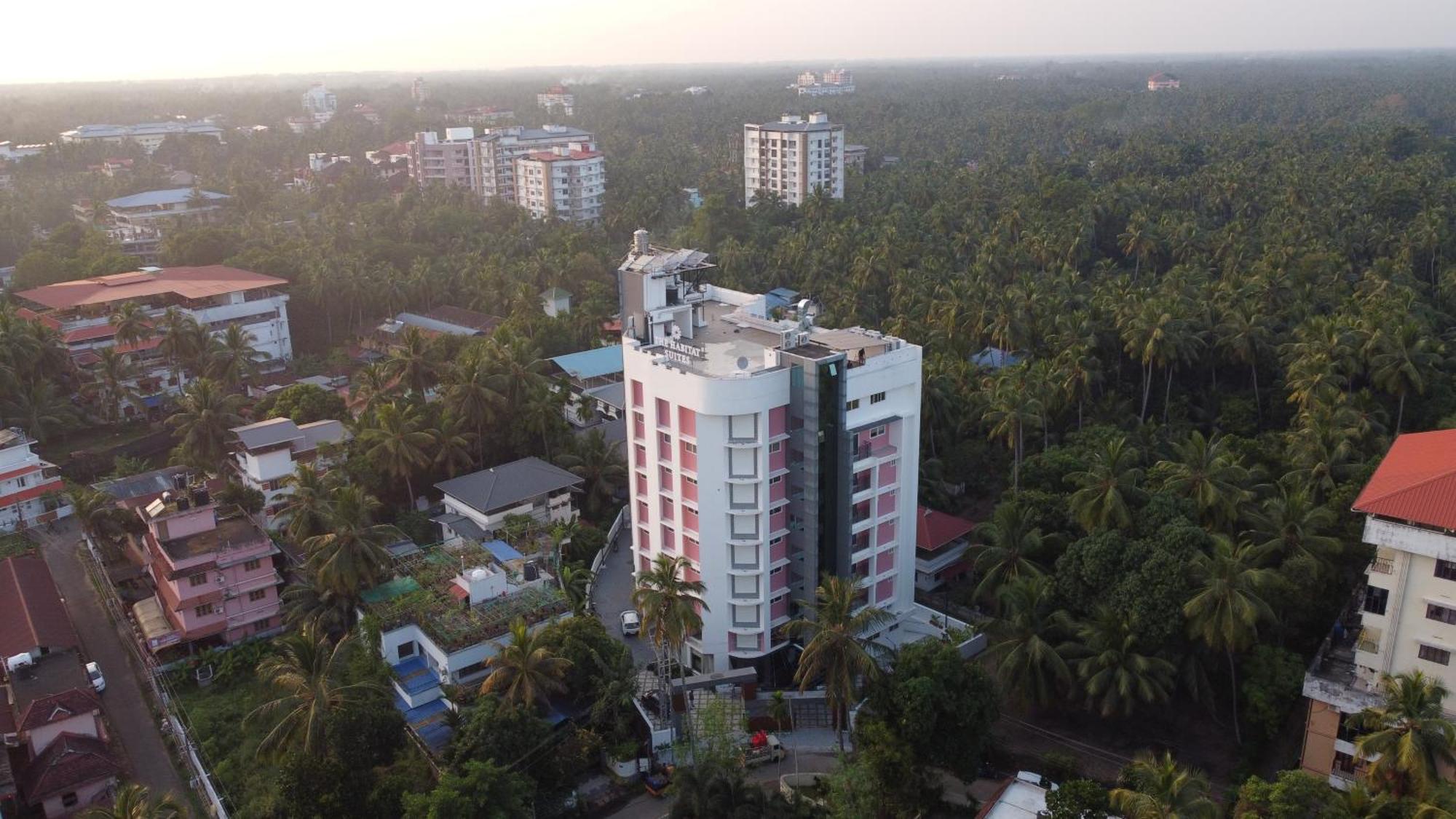 The Habitat Suites Гуруваюр Экстерьер фото