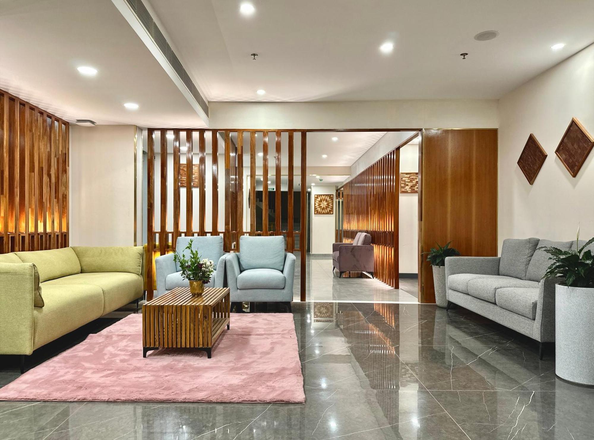 The Habitat Suites Гуруваюр Экстерьер фото