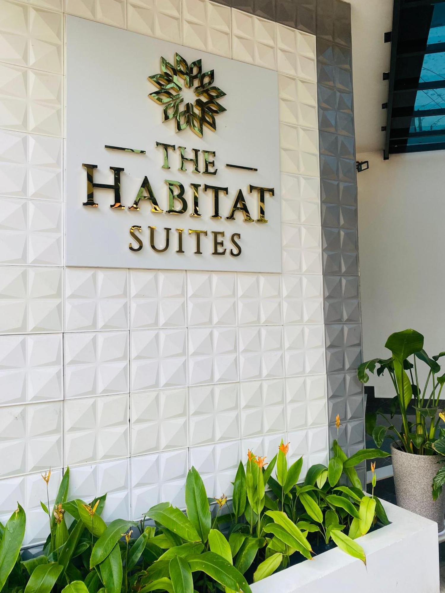The Habitat Suites Гуруваюр Экстерьер фото